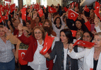 CHP’li Kadınlar’dan Cumhuriyet coşkusu