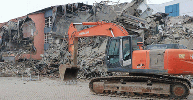 Karacabey’de 2 okula ait binalar yıkılacak!