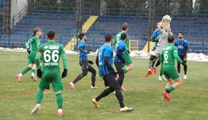 Belediyespor-6-maç-sonra-güldü-4