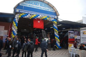 Kapalı-pazaryeri