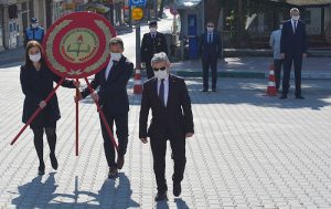 23-Nisan-bu-yıl-da-evlerde-neşe-dolacak-2