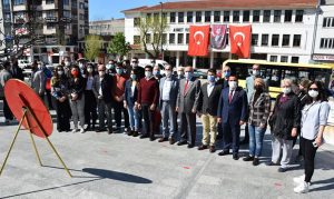 CHP'den-‘Sessiz’-23-Nisan-kutlaması-2