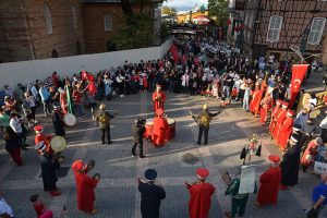 99-YIL-SONRA-KURTULUŞ-GURURU-2