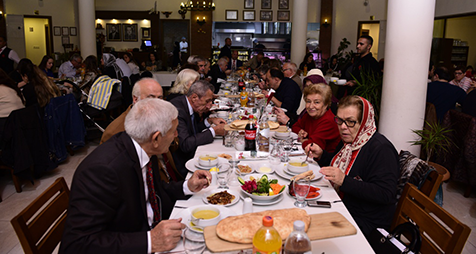 Emekli-öğretmenleri-mutlu-ettiler-2