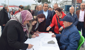 Vatandaşa-çile-çektirenlerden-3